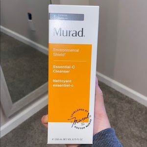 Essential-C Cleanser